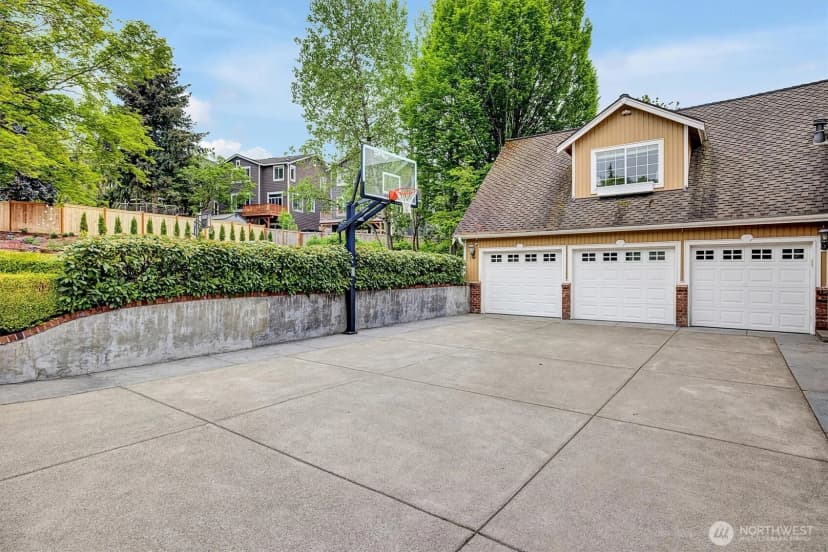 Property photo for 4511 238th Place Se, Sammamish photo 29