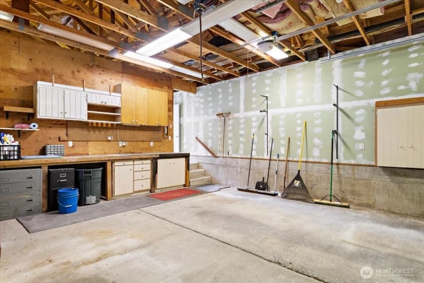 Property photo for 10231 41st Avenue Sw, Seattle photo 34