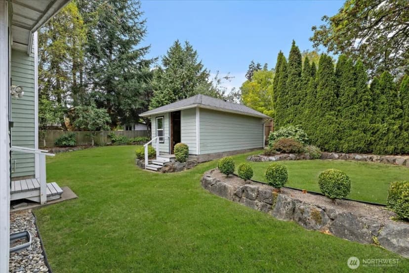 Property photo for 10231 41st Avenue Sw, Seattle photo 29