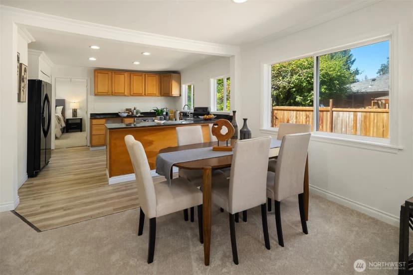 Property photo for 10218 Aqua Way S, Seattle photo 9