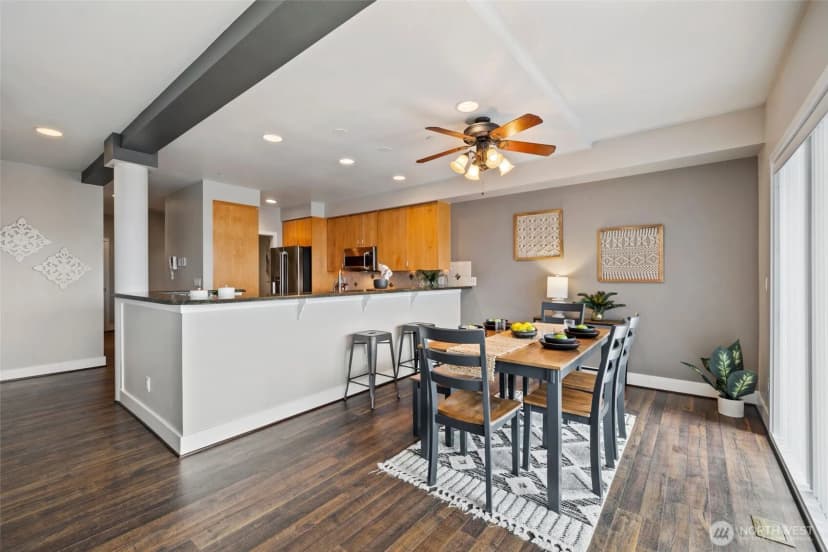 Property photo for 620 S 227th Street #103, Des Moines photo 8