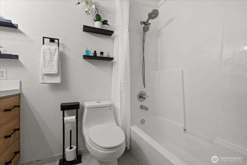 Property photo for 20206 La Paloma Drive E, Bonney Lake photo 15