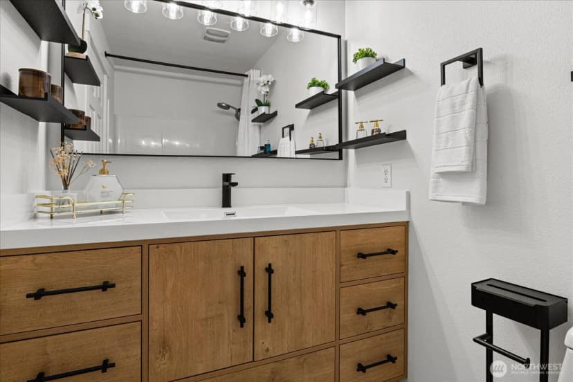 Property photo for 20206 La Paloma Drive E, Bonney Lake photo 14