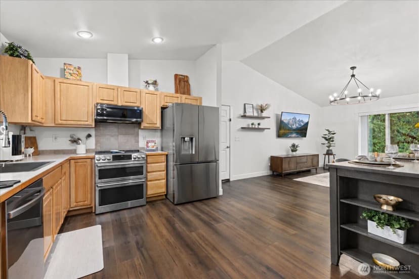 Property photo for 20206 La Paloma Drive E, Bonney Lake photo 7