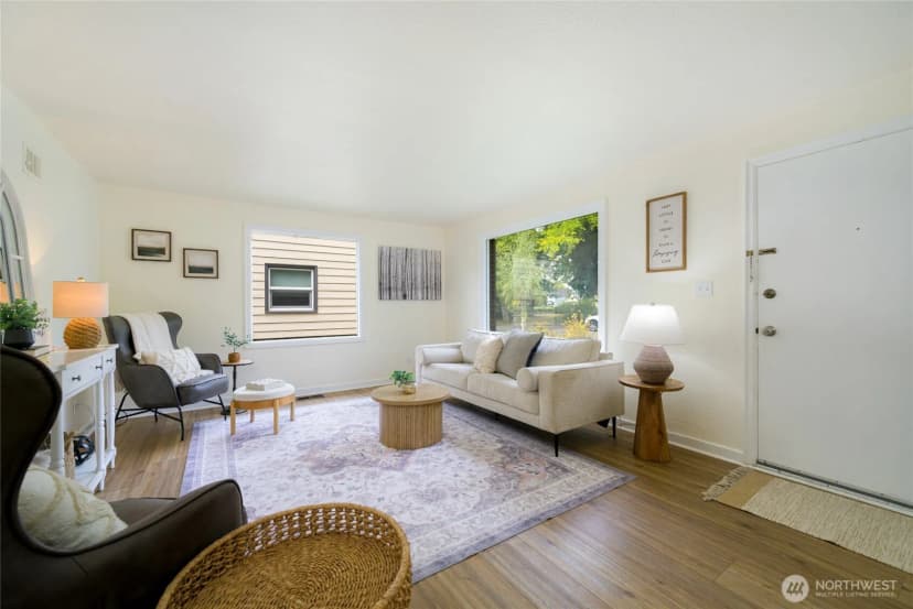 Property photo for 2216 Elizabeth Street, Bellingham photo 9