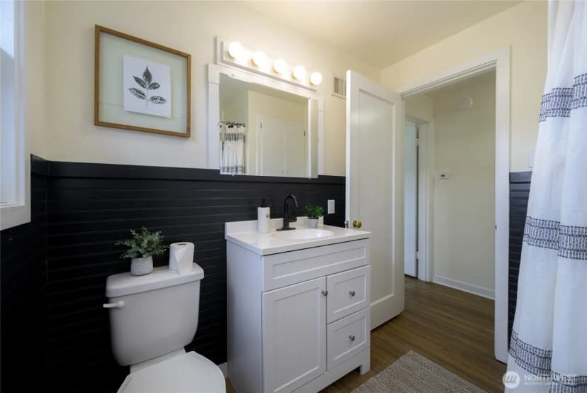 Property photo for 2216 Elizabeth Street, Bellingham photo 24