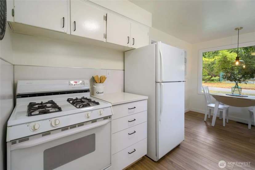 Property photo for 2216 Elizabeth Street, Bellingham photo 14