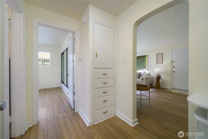 Property photo for 2216 Elizabeth Street, Bellingham photo 16