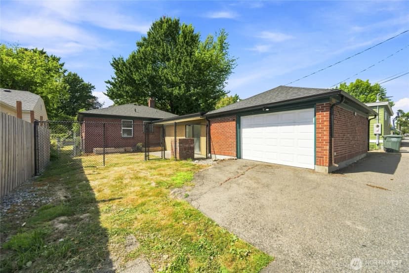Property photo for 2216 Elizabeth Street, Bellingham photo 33