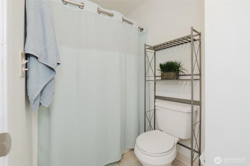 Property photo for 1541 Sheridan Road #e3, Bremerton photo 28