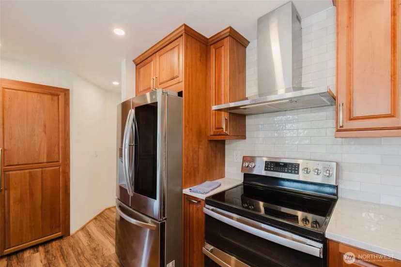 Property photo for 1541 Sheridan Road #e3, Bremerton photo 20