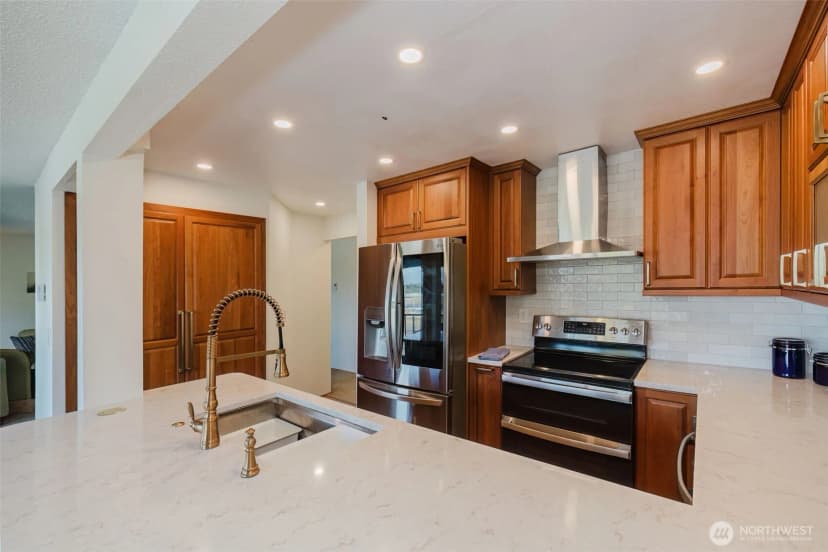 Property photo for 1541 Sheridan Road #e3, Bremerton photo 17