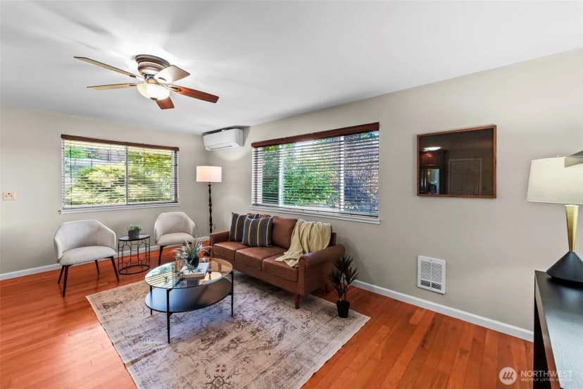 Property photo for 1908 Ne Bentley Drive, Bremerton photo 6