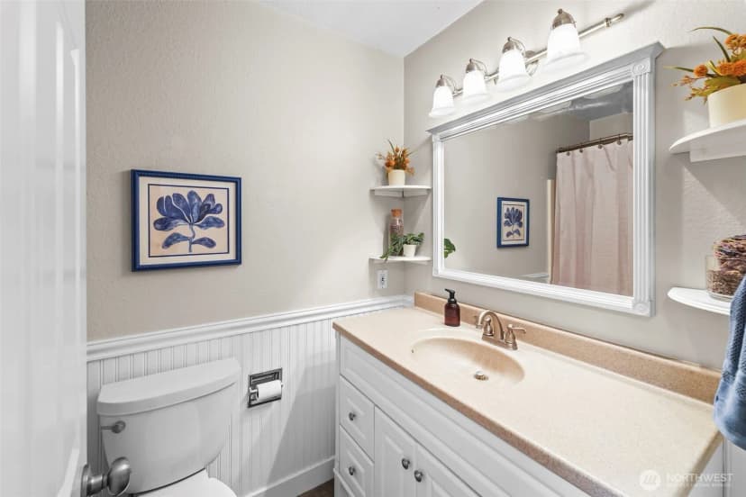Property photo for 1908 Ne Bentley Drive, Bremerton photo 18