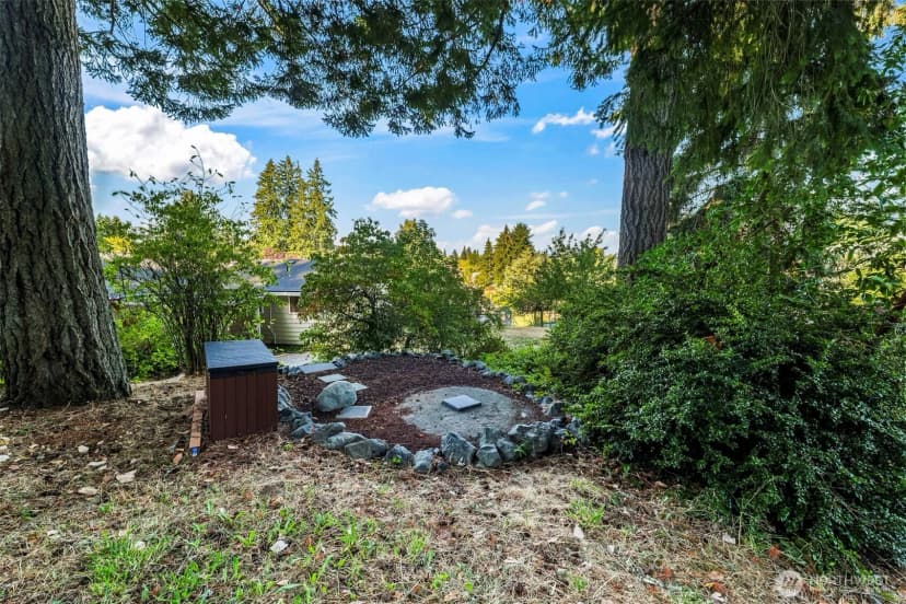 Property photo for 1908 Ne Bentley Drive, Bremerton photo 23