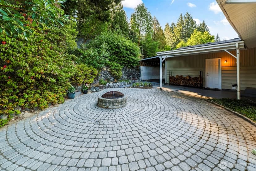Property photo for 1908 Ne Bentley Drive, Bremerton photo 21