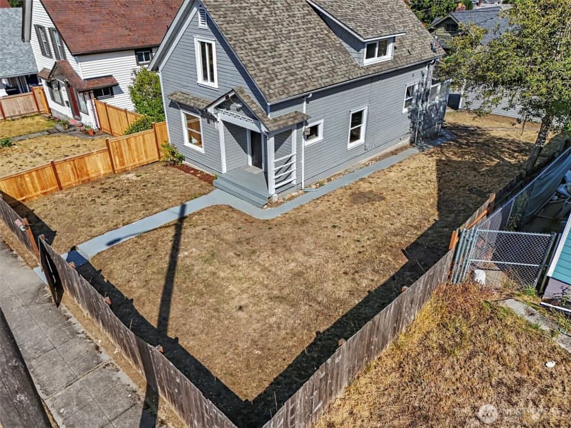 Property photo for 3585 E Spokane Street, Tacoma photo 22
