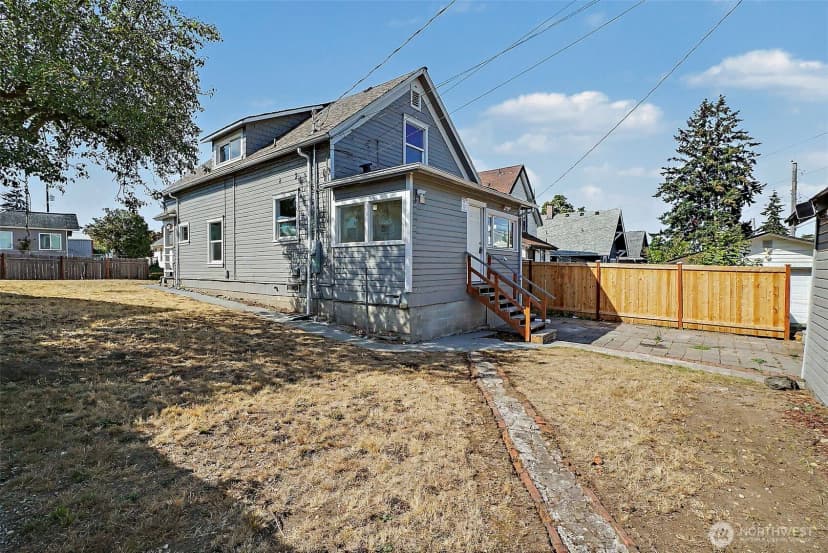 Property photo for 3585 E Spokane Street, Tacoma photo 20