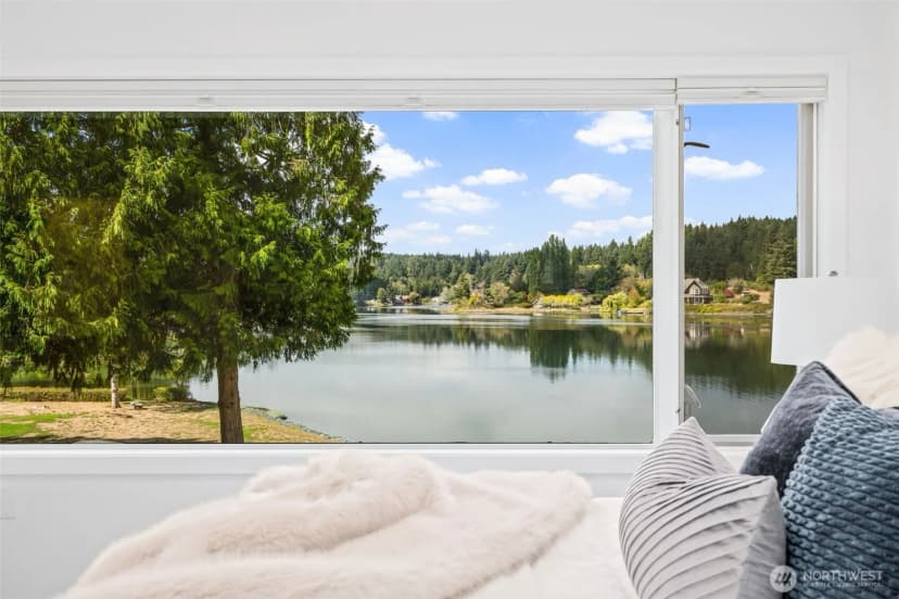 Property photo for 1804 Eagle Harbor Lane Ne #4, Bainbridge Island photo 24