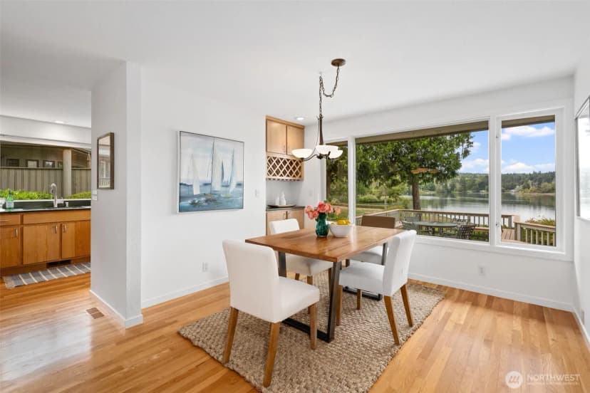 Property photo for 1804 Eagle Harbor Lane Ne #4, Bainbridge Island photo 11