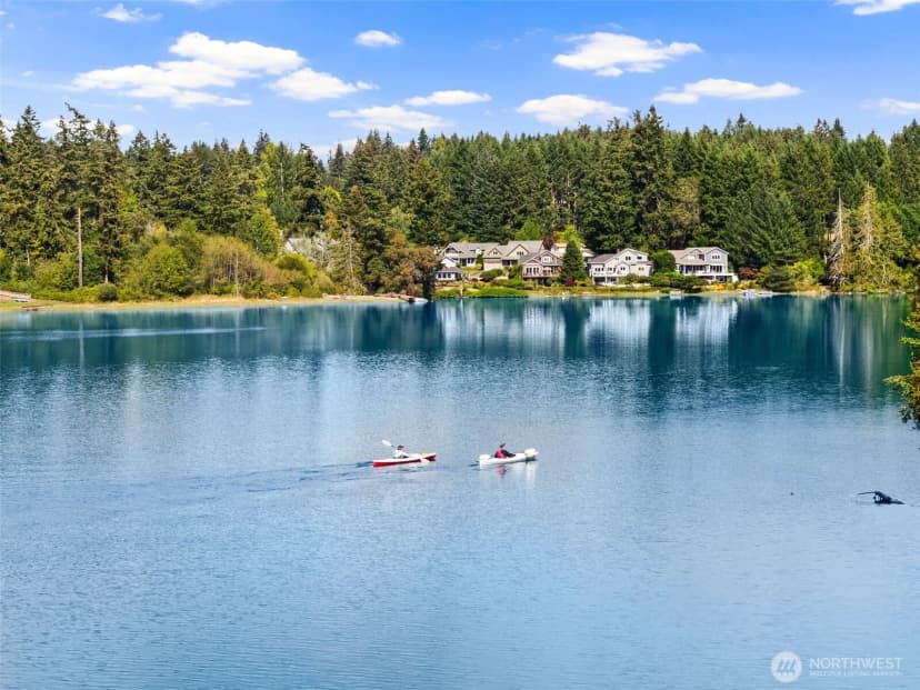 Property photo for 1804 Eagle Harbor Lane Ne #4, Bainbridge Island photo 33