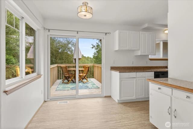 Property photo for 2404 Ravenna Street, Everett photo 5