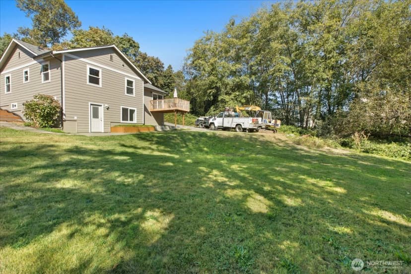 Property photo for 2404 Ravenna Street, Everett photo 27