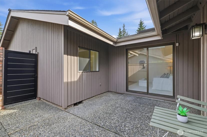 Property photo for 149 140th Place Ne #125, Bellevue photo 27