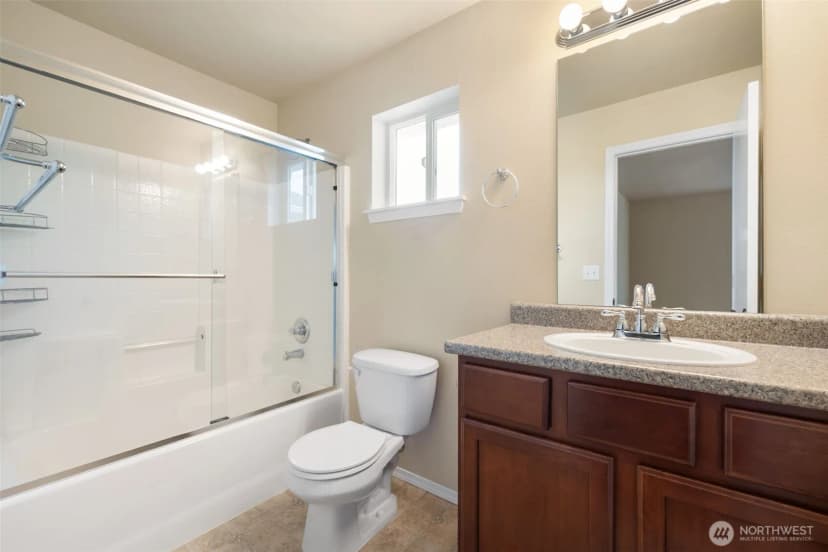 Property photo for 4307 Murrelet Avenue Sw, Port Orchard photo 21