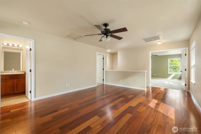 Property photo for 4307 Murrelet Avenue Sw, Port Orchard photo 18