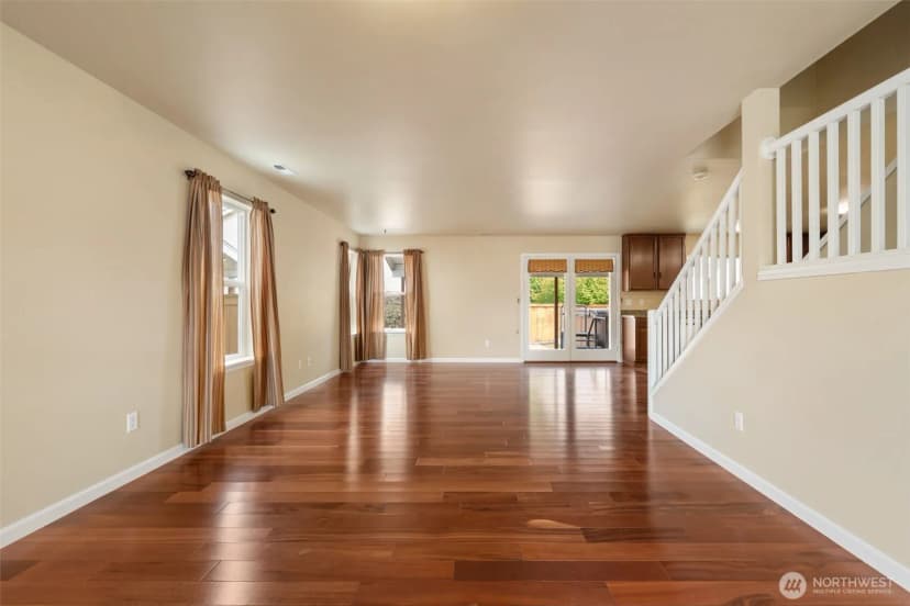 Property photo for 4307 Murrelet Avenue Sw, Port Orchard photo 2