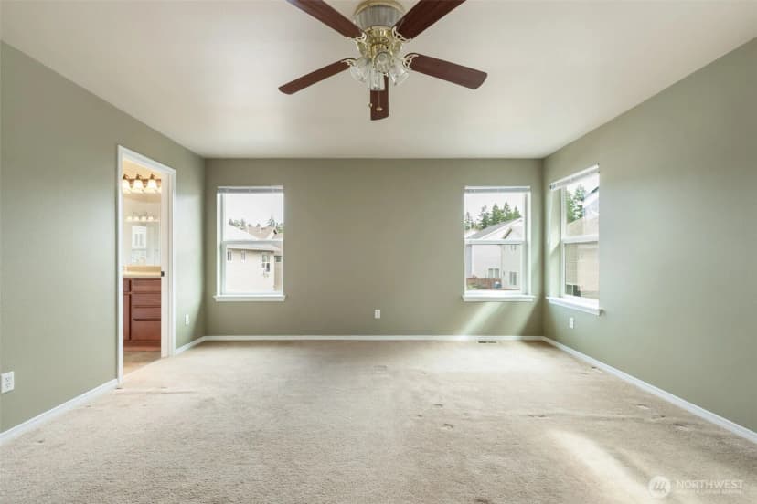 Property photo for 4307 Murrelet Avenue Sw, Port Orchard photo 11