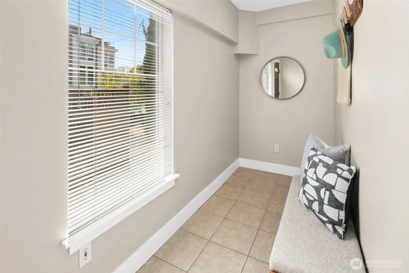 Property photo for 350 B Nw 76th Street, Seattle photo 22