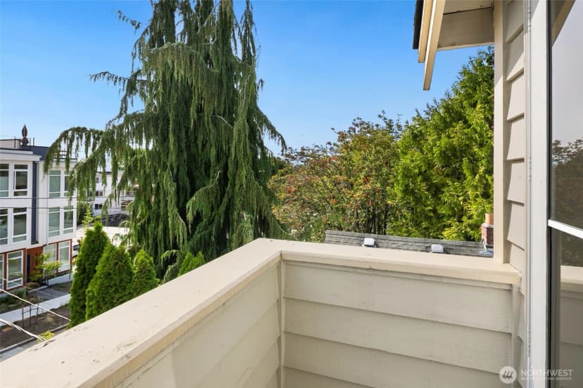 Property photo for 350 B Nw 76th Street, Seattle photo 25