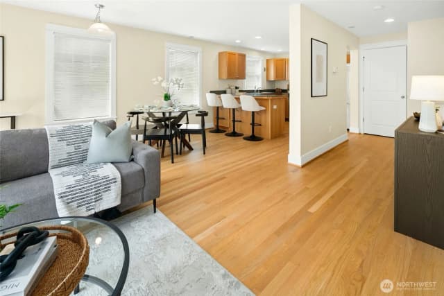 Property photo for 350 B Nw 76th Street, Seattle photo 5