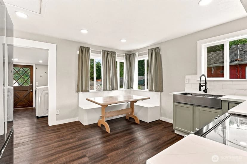 Property photo for 1435 Garrison Avenue, Port Orchard photo 8