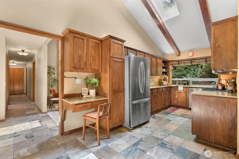 Property photo for 3208 Iowa Drive, Bellingham photo 10