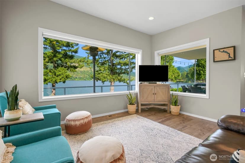 Property photo for 3770 S Bay Drive, Sedro Woolley photo 15