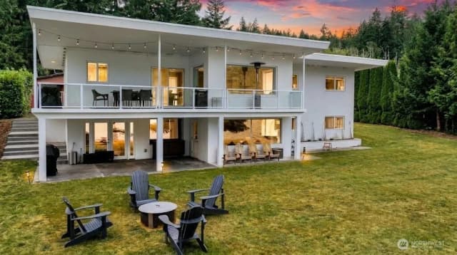 Property photo for 3770 S Bay Drive, Sedro Woolley photo 4