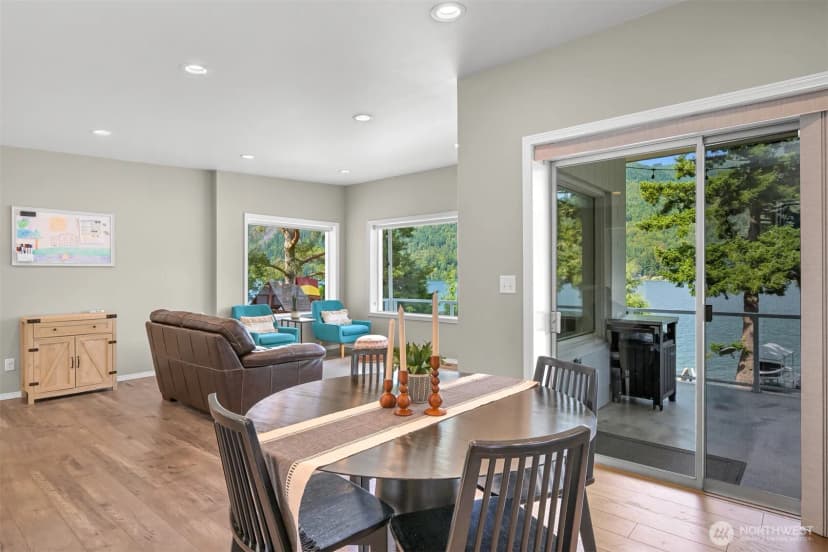 Property photo for 3770 S Bay Drive, Sedro Woolley photo 17