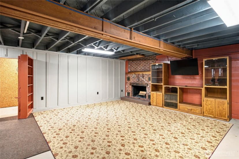 Property photo for 300 E Birch Street, Waterville photo 22