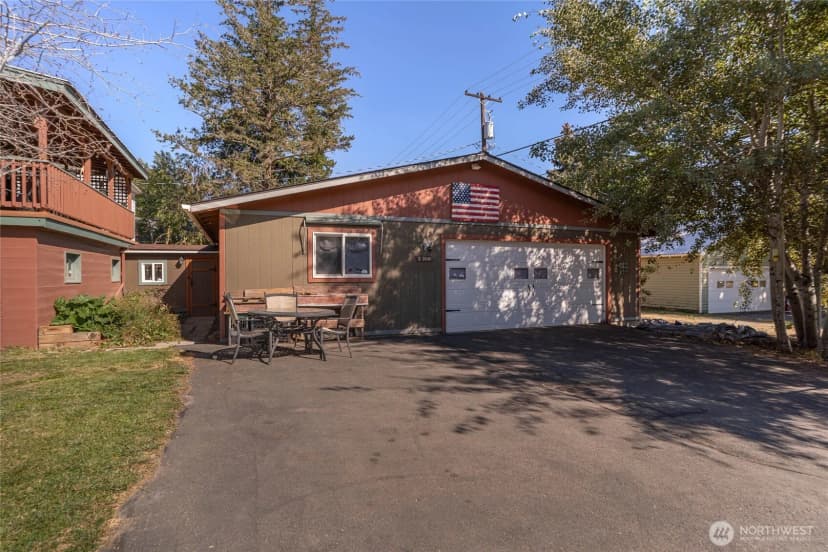 Property photo for 300 E Birch Street, Waterville photo 3