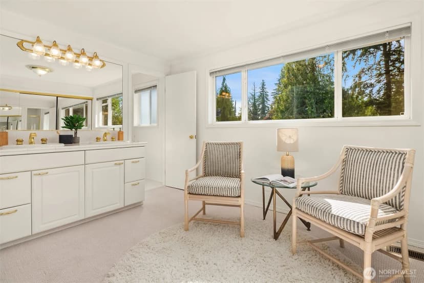 Property photo for 11722 103rd Avenue Ne, Kirkland photo 20