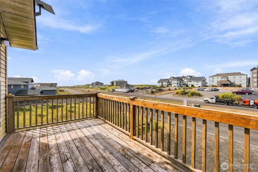 Property photo for 1400 Ocean Shores Boulevard Sw, Ocean Shores photo 21