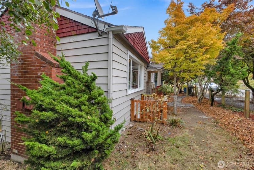 Property photo for 8 W Fulton Street, Seattle photo 23