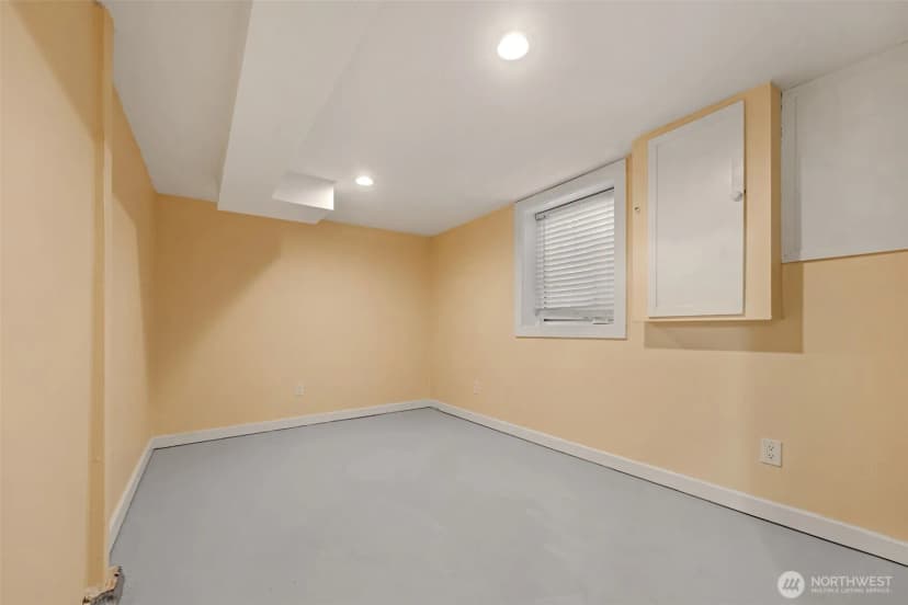 Property photo for 8 W Fulton Street, Seattle photo 17