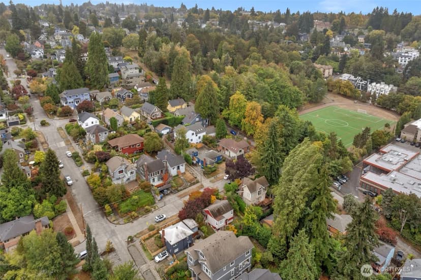 Property photo for 8 W Fulton Street, Seattle photo 30