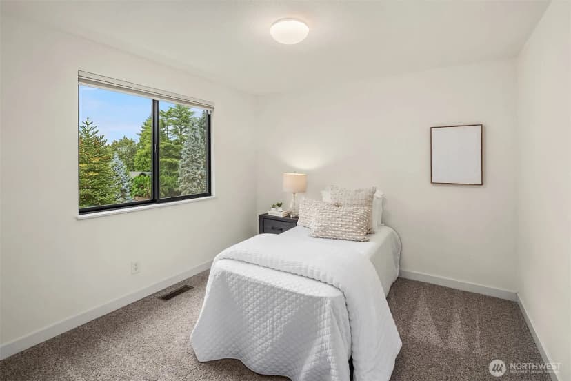 Property photo for 14265 92nd Place Ne, Kirkland photo 14