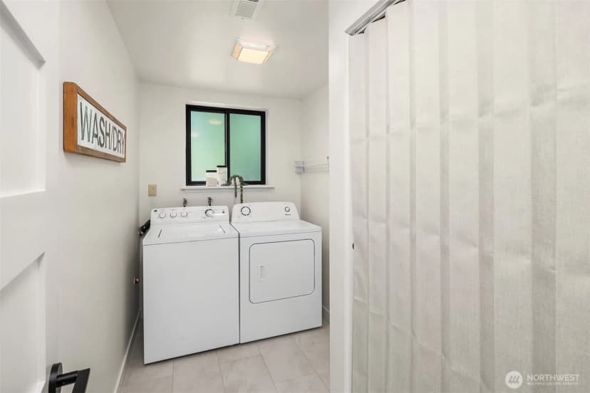 Property photo for 14265 92nd Place Ne, Kirkland photo 26