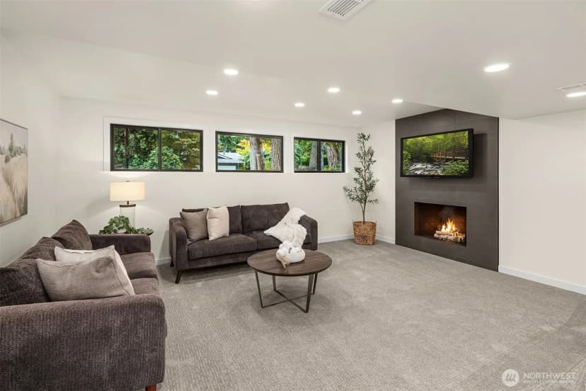 Property photo for 14265 92nd Place Ne, Kirkland photo 17